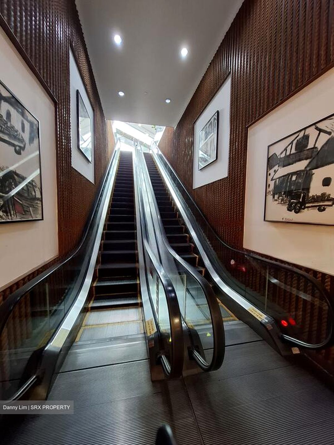 Clarke Quay MRT (D1), Retail #575772881